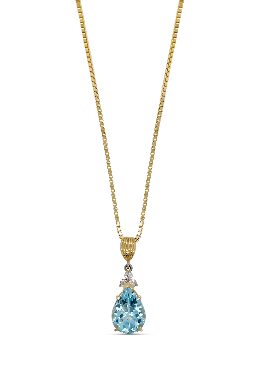 14K Yellow Gold 9.80 Carat Swiss Blue Topaz And Diamond Necklace