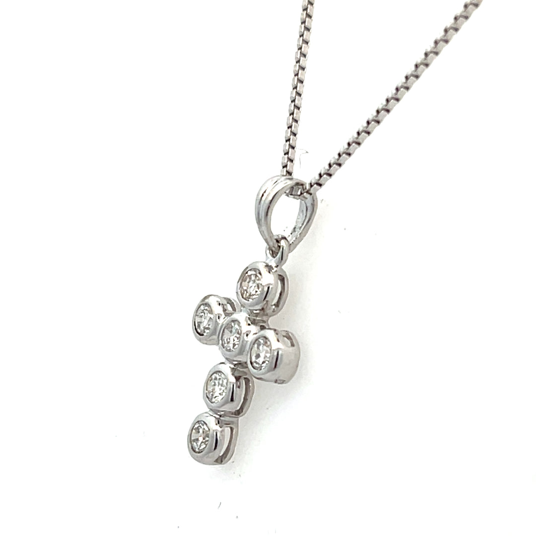 18K White Gold Diamond Cross Pendant