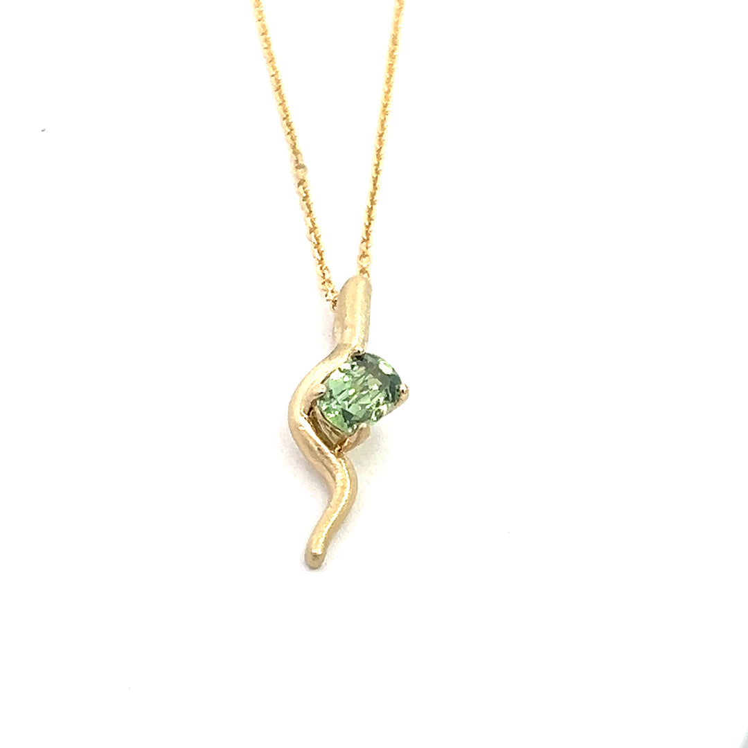14K Yellow Gold 0.60 Carat Demantoid Garnet Freeform Necklace