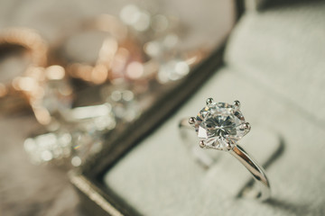 The Benefits of Six-Prong Solitaire Settings Over Four-Prong in Diamond Engagement Rings!