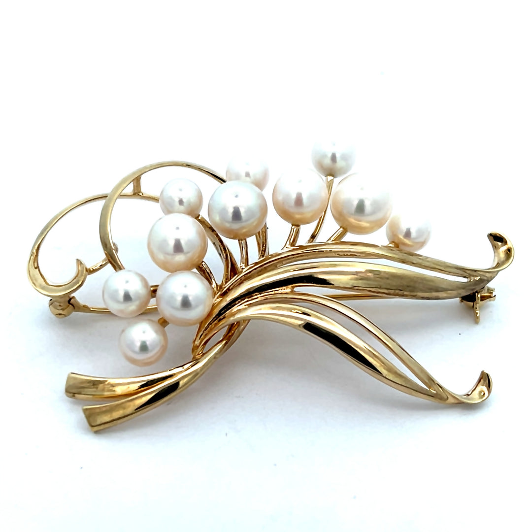 14K Yellow Gold Vintage Mikimoto Pearl Floral Brooch