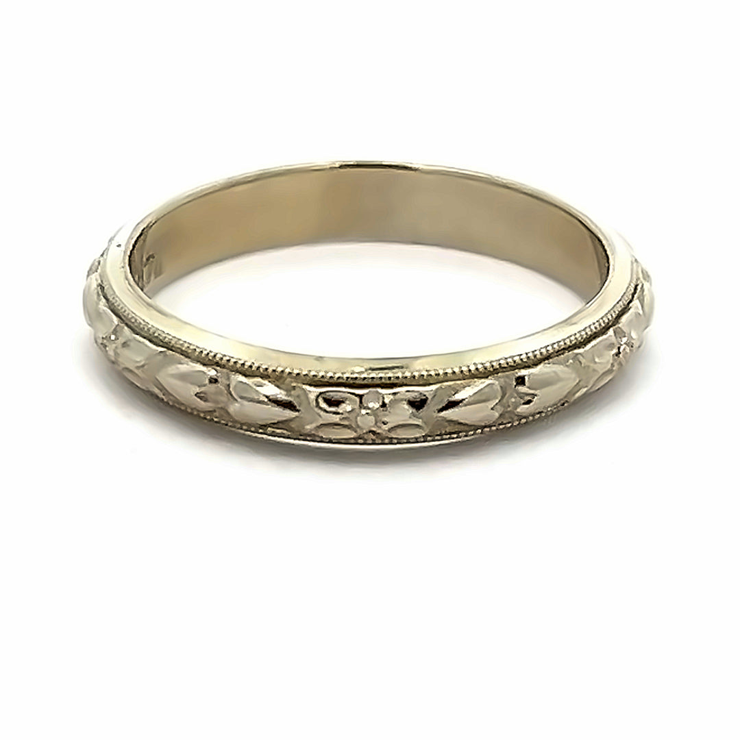 14K White Gold Floral Engraved Wedding Band