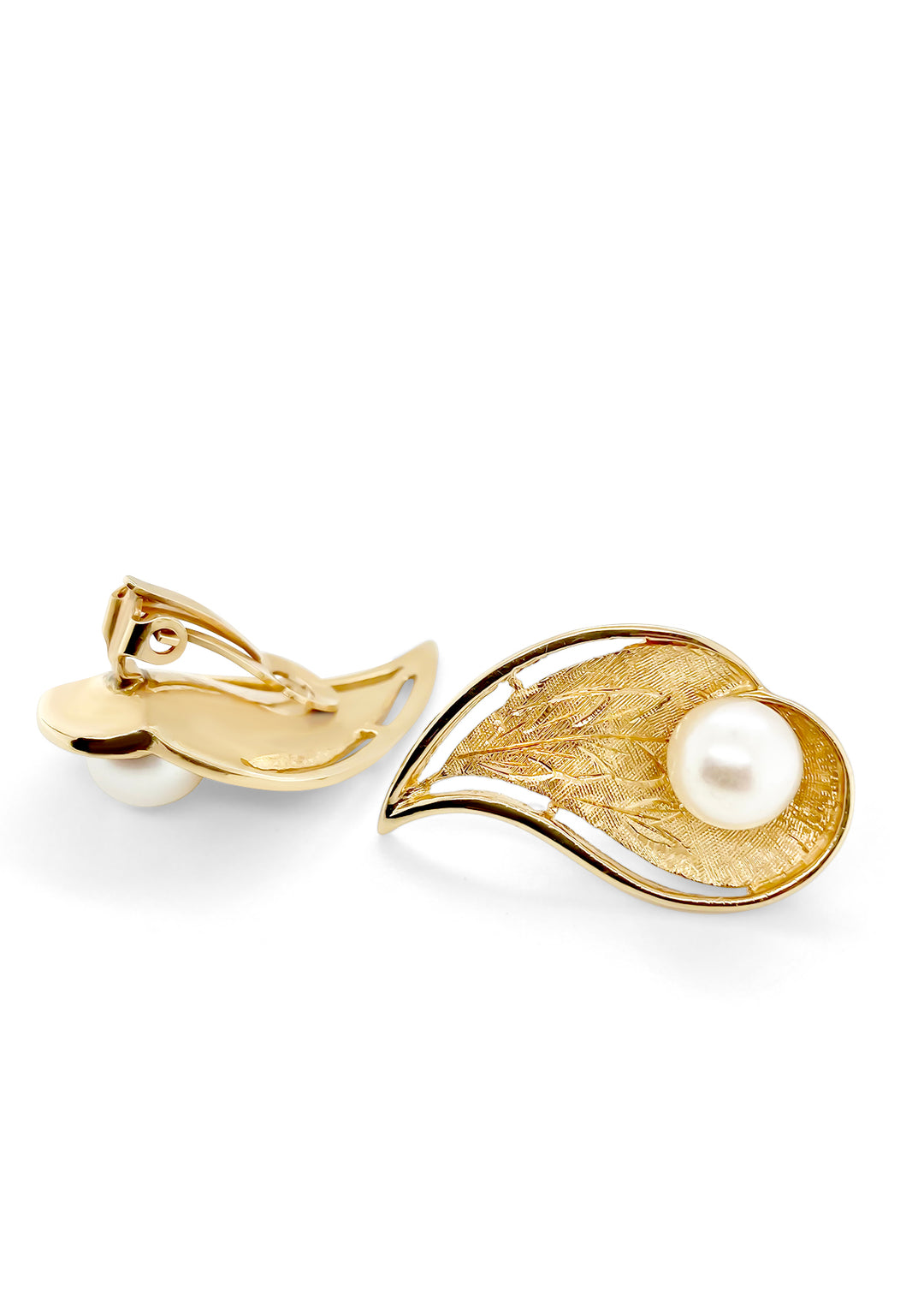 14K Yellow Gold 1950's Pearl Clip On Earrings