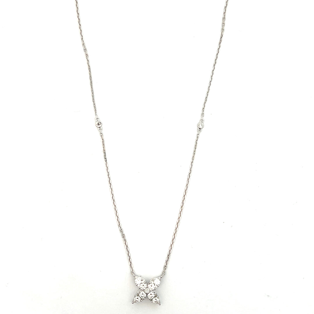 14K White Gold 0.75 Carat Diamond Flower Necklace