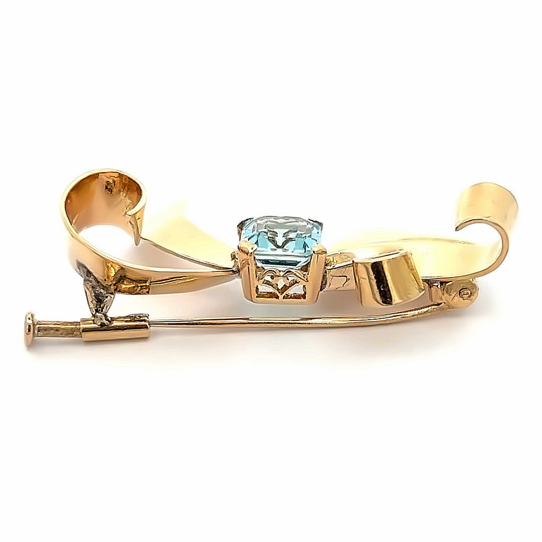 14K Yellow Gold Antique Aquamarine Bow Brooch