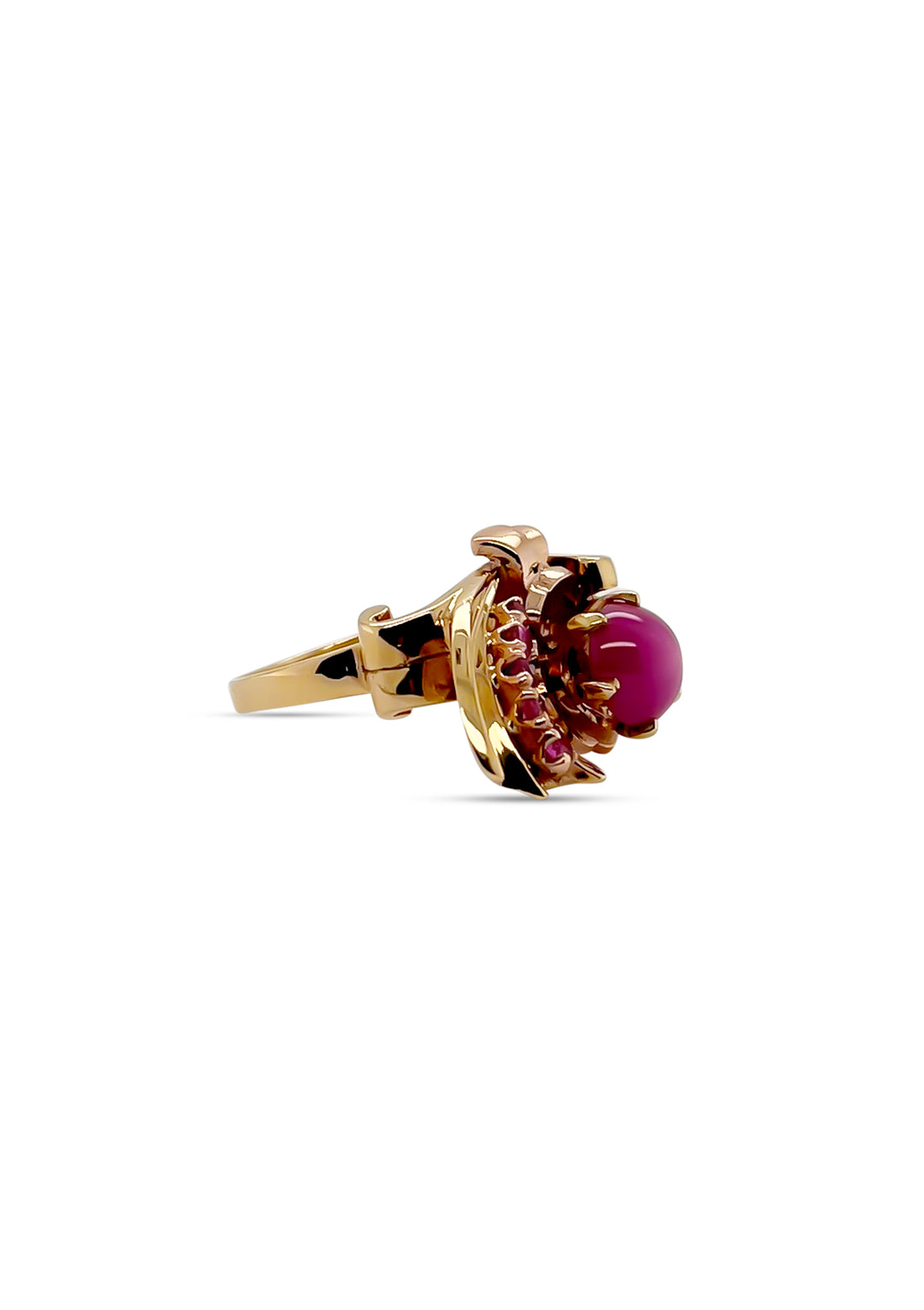 14K Yellow Gold Estate Synthetic Star Ruby Ring