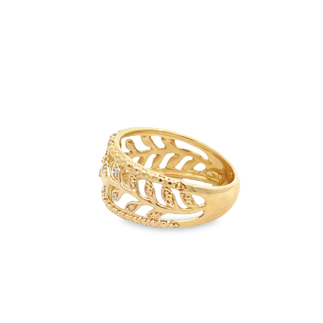 14K Yellow Gold 0.10 Carat Diamond Floral Ring