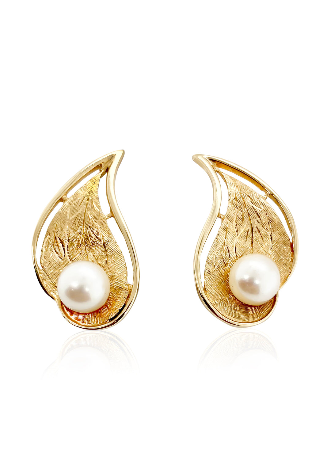 14K Yellow Gold 1950's Pearl Clip On Earrings