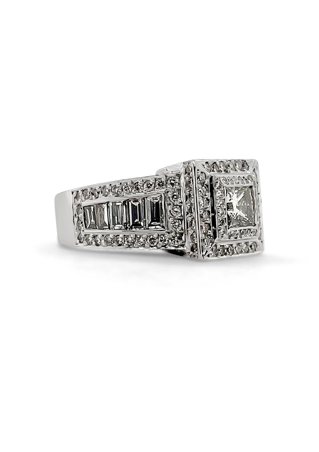 18K White Gold 0.77 Carat Princess Cut Diamond Accented Ring