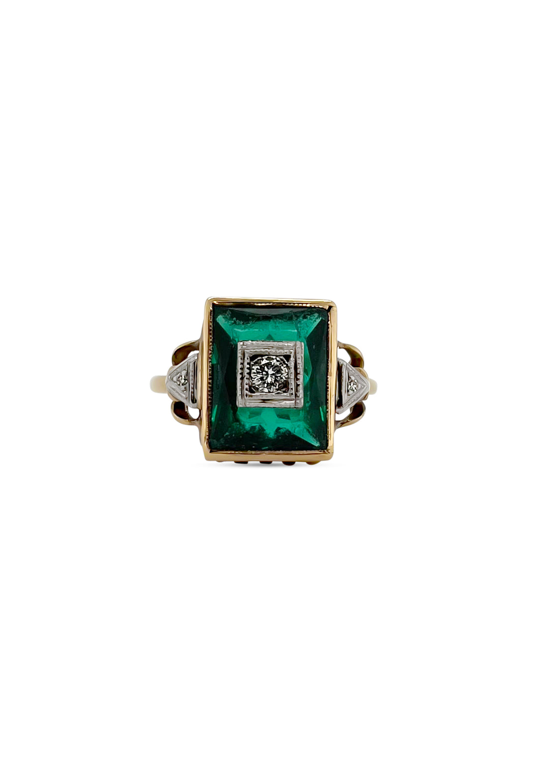10K Yellow Gold Antique Synthetic Spinel Ring
