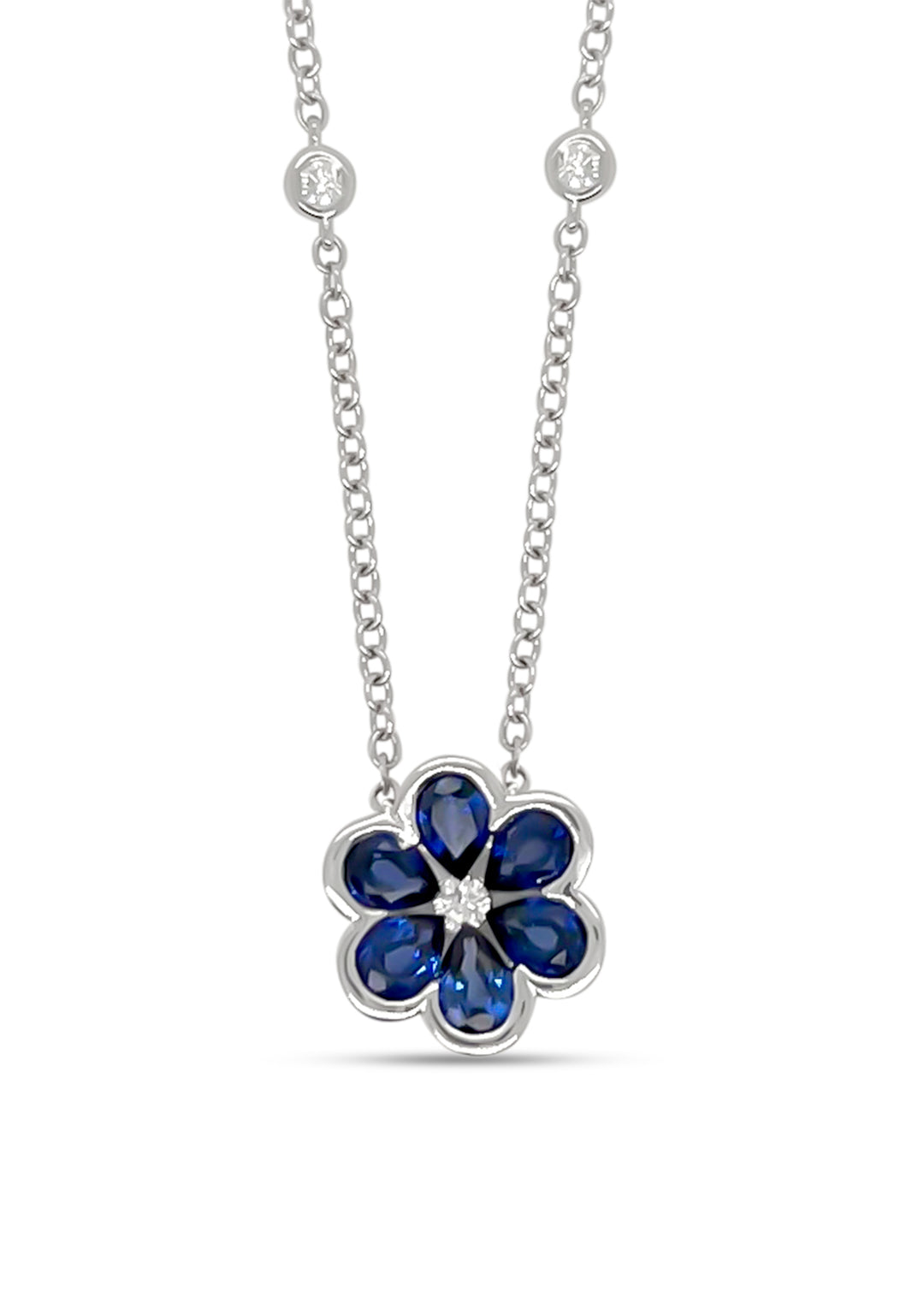 18K White Gold 0.94 Carat Sapphire And Diamond Flower Necklace