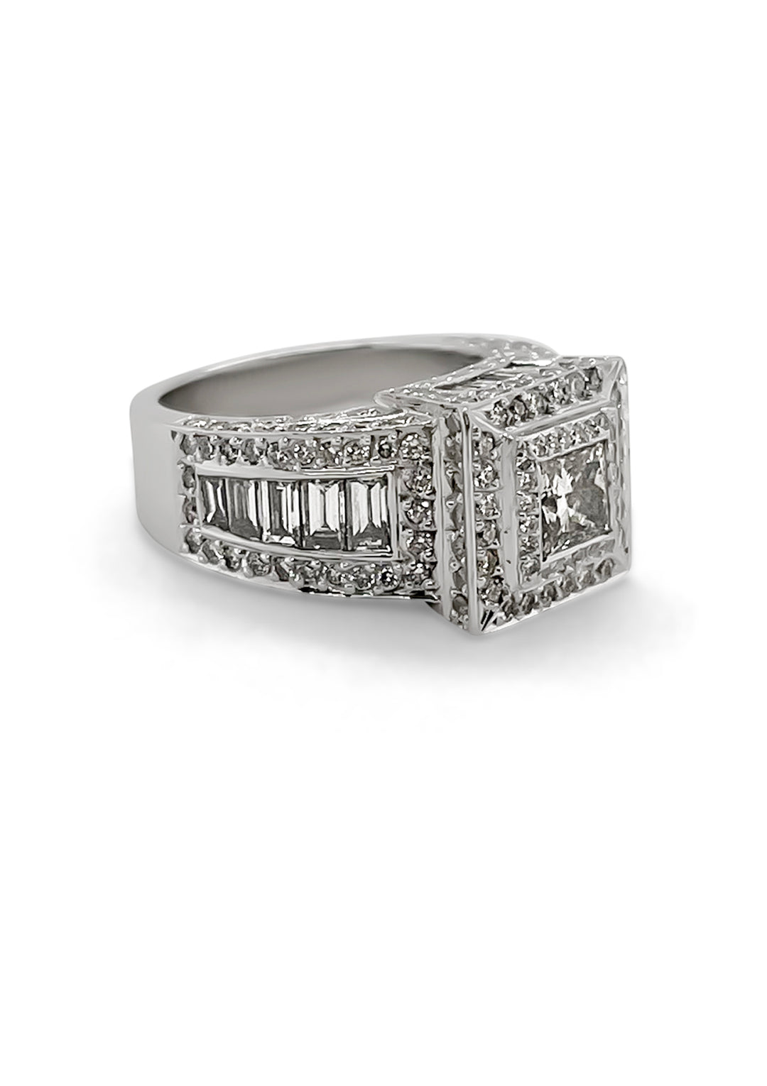 18K White Gold 0.77 Carat Princess Cut Diamond Accented Ring